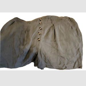 One 5 One Women's XL Olive Green Lyocell Paper Bag Shorts Button Accent